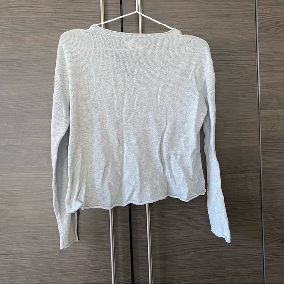 Urban Outfitters Light Blue Longsleeve - Picture 2 of 3